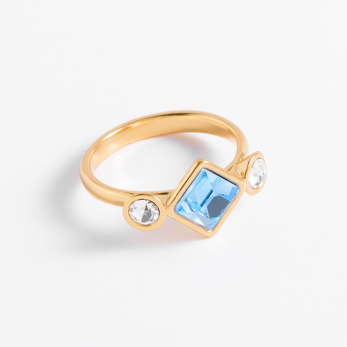 Anillo Bañado en Oro 18k con Piedras Azul y Cristal