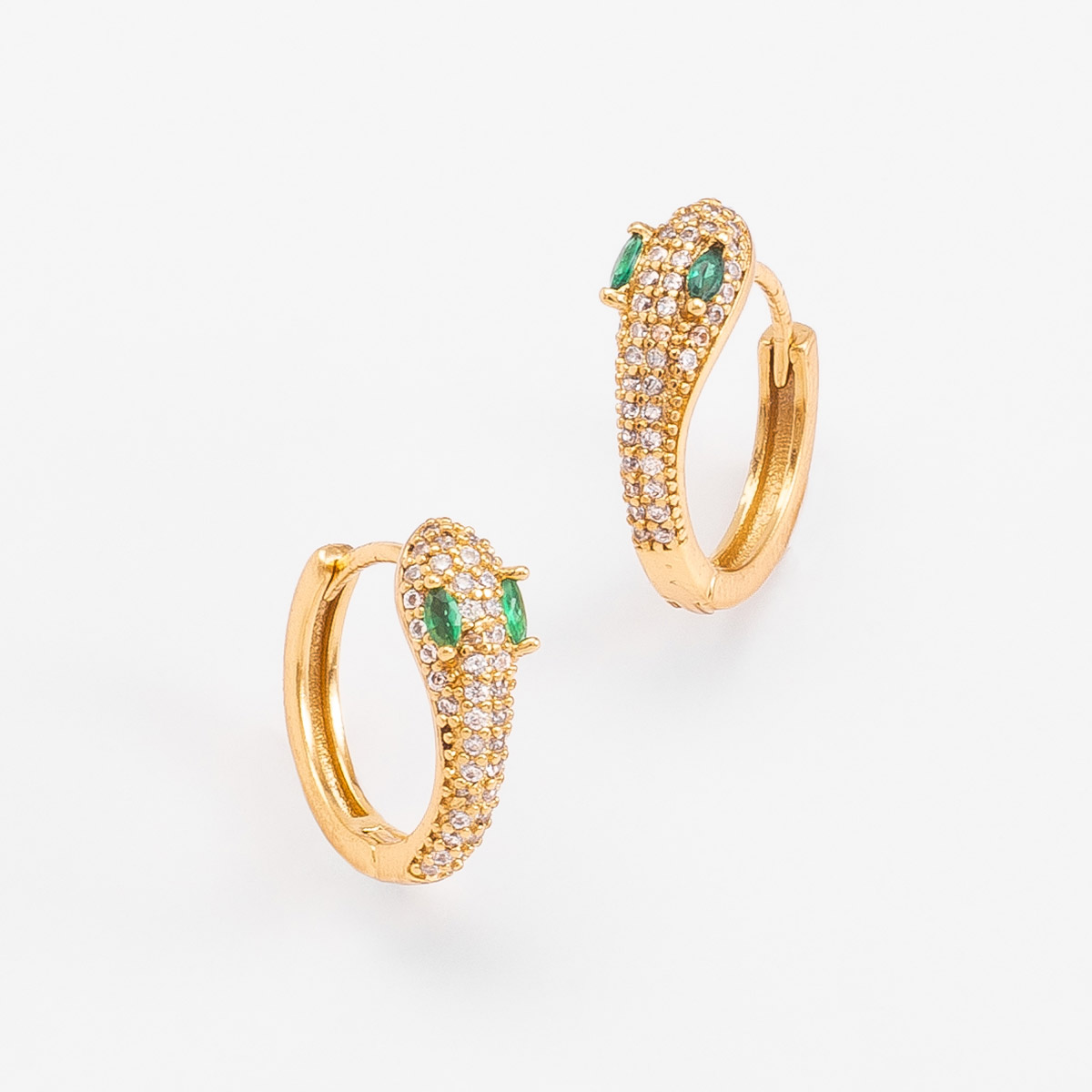Aretes en baño de oro en forma de cabeza de serpiente con pidera Diamonice®