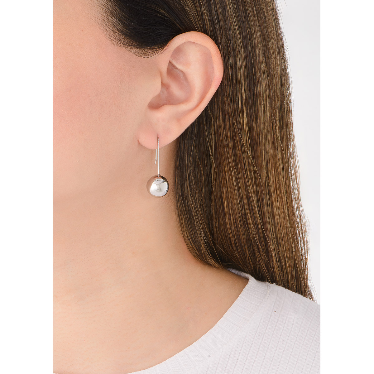 Pendientes de bola plateados