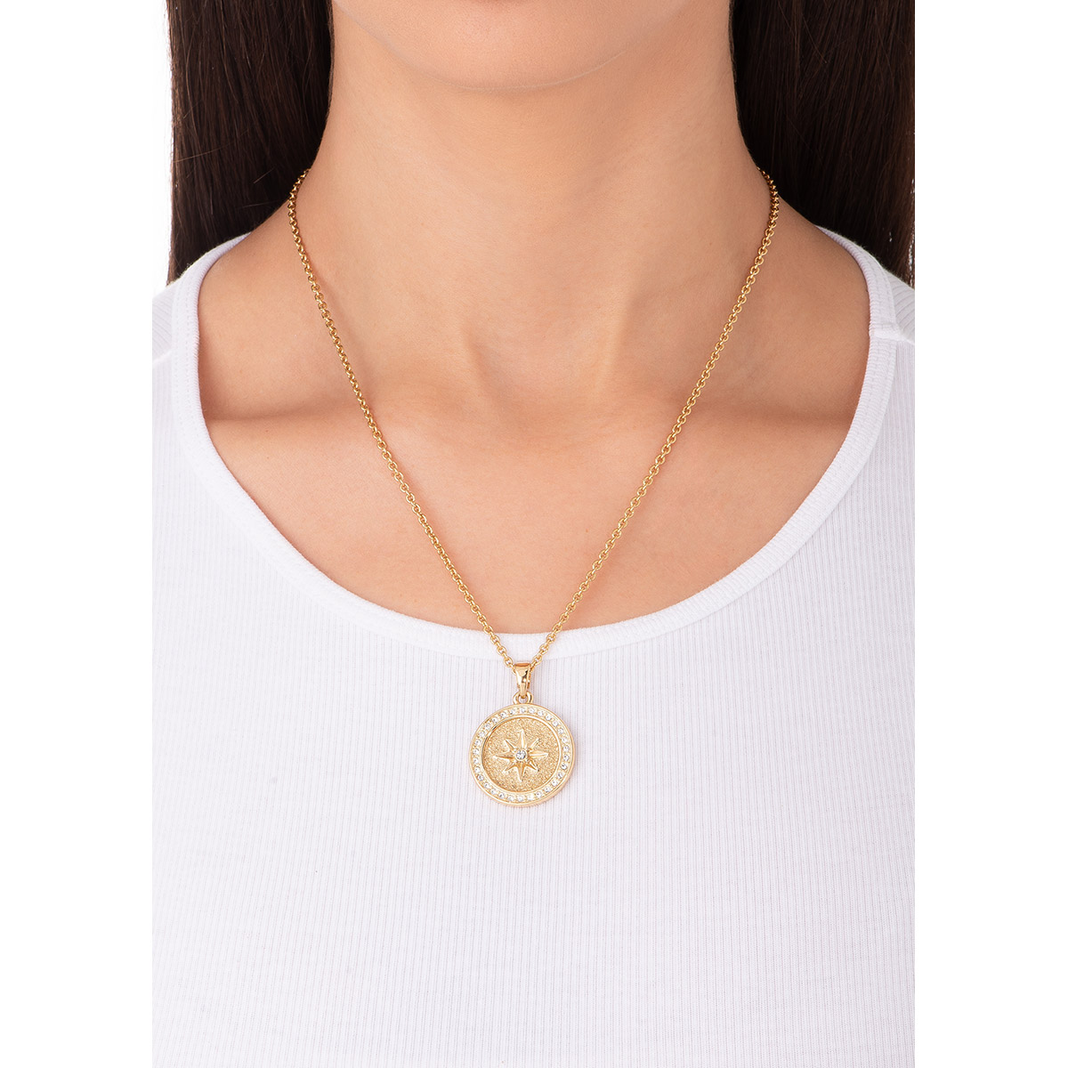 Collar en baño de oro con dije estrella y cristales