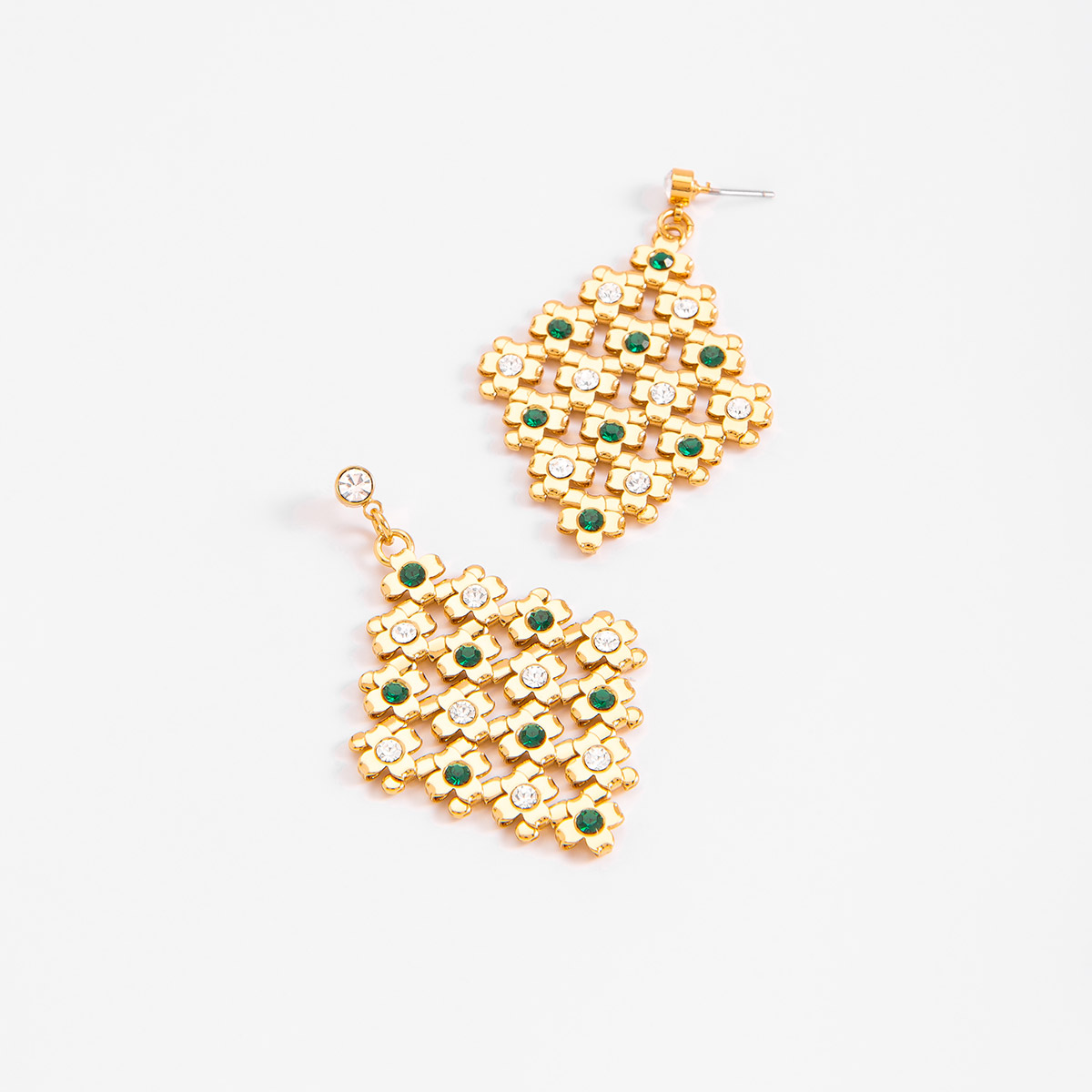 Aretes en baño de oro con piedras verde esmeralda