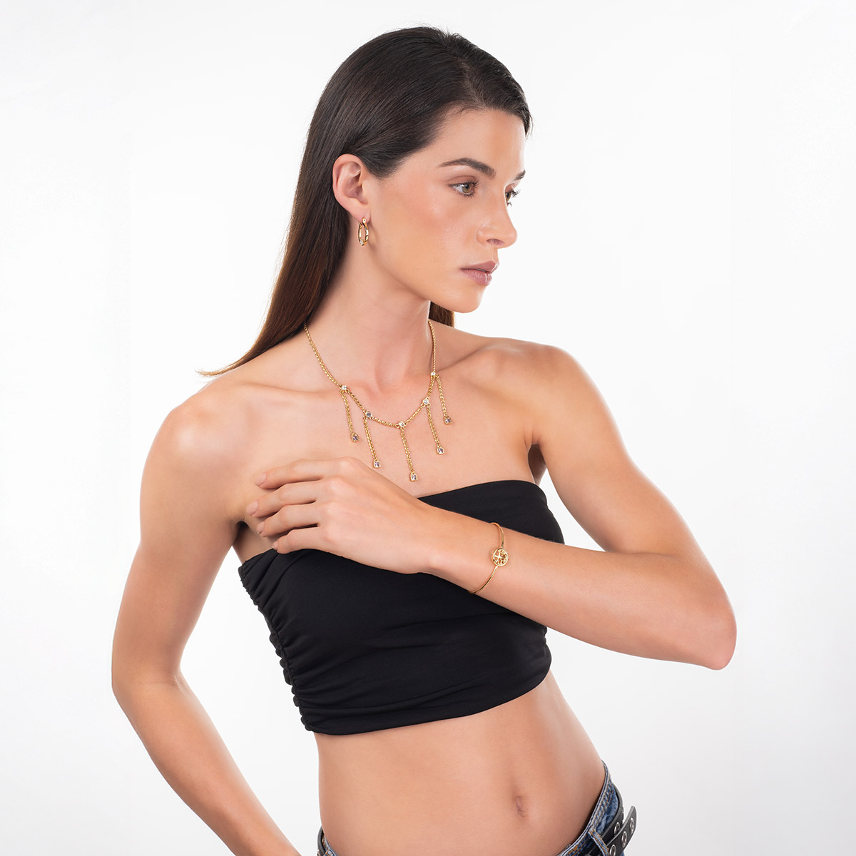 Aros dorados con circonita