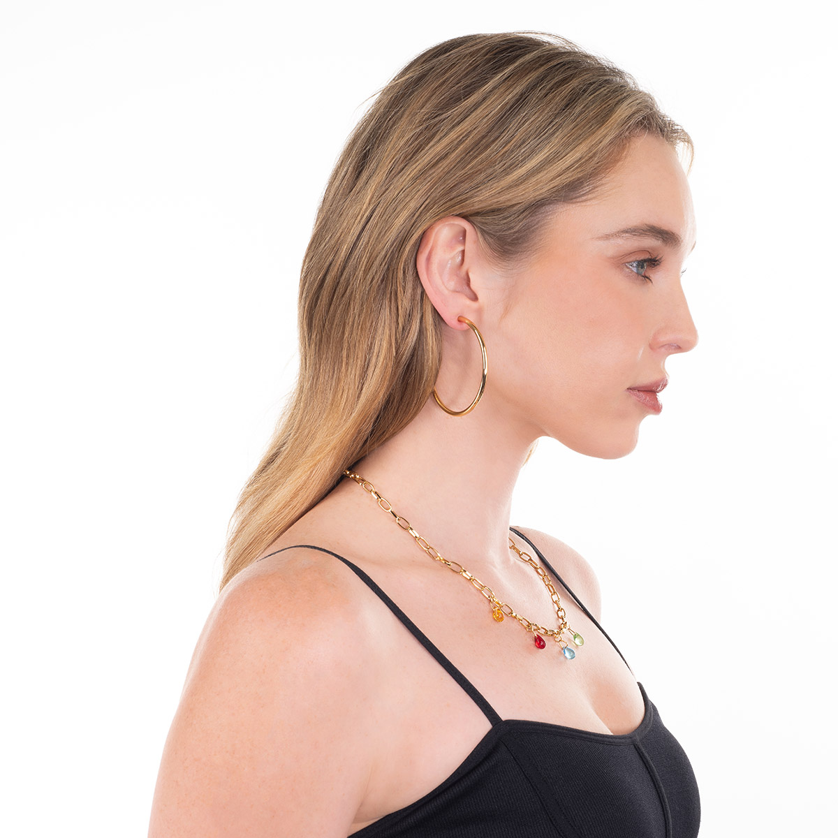 Aretes en baño de oro diseño aro clásico y pulido