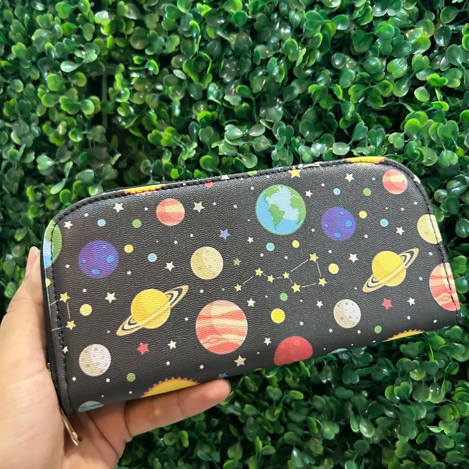 ✨ Cartera de Planetas ✨