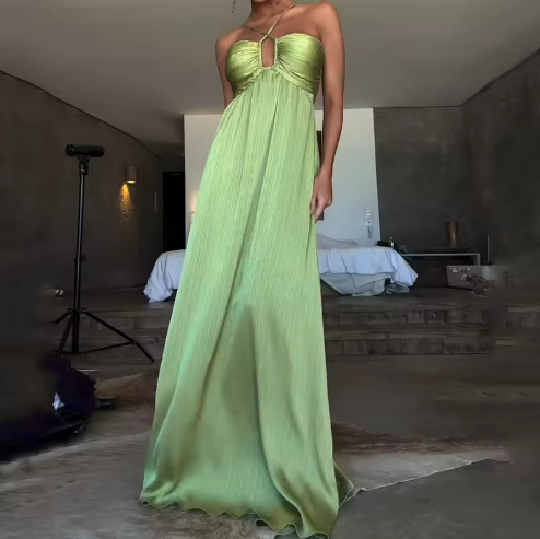 Elegant Green Evening Gown
