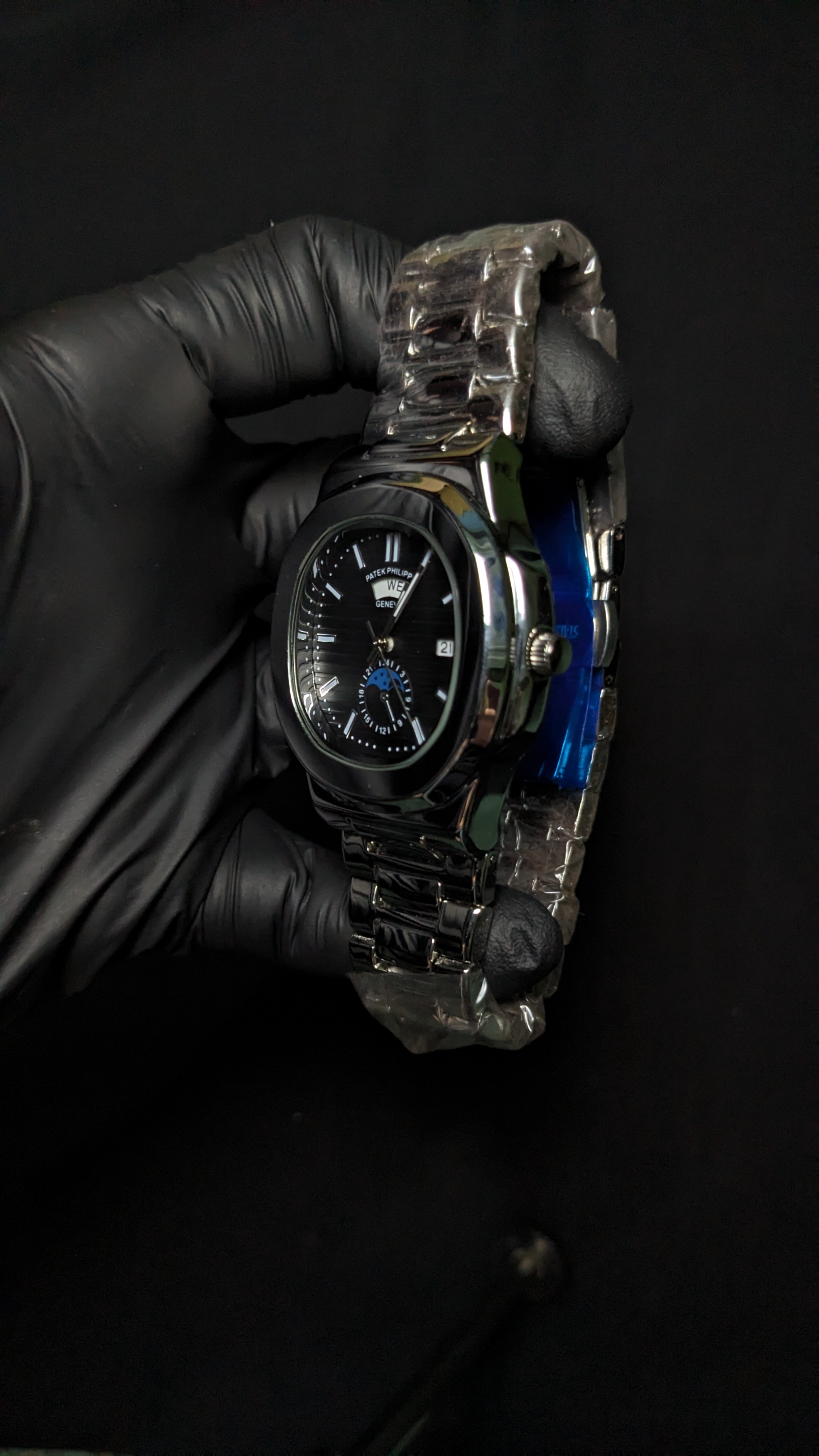 Patek Philippe Nautilus Black dial
