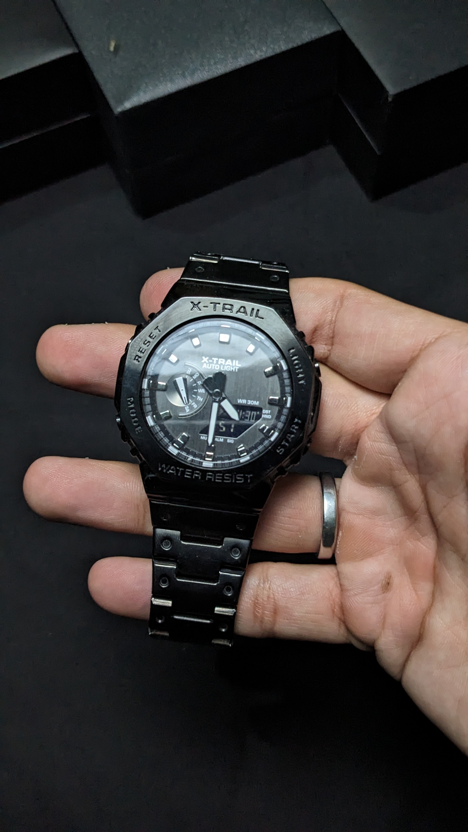 X-Trail World Time Black