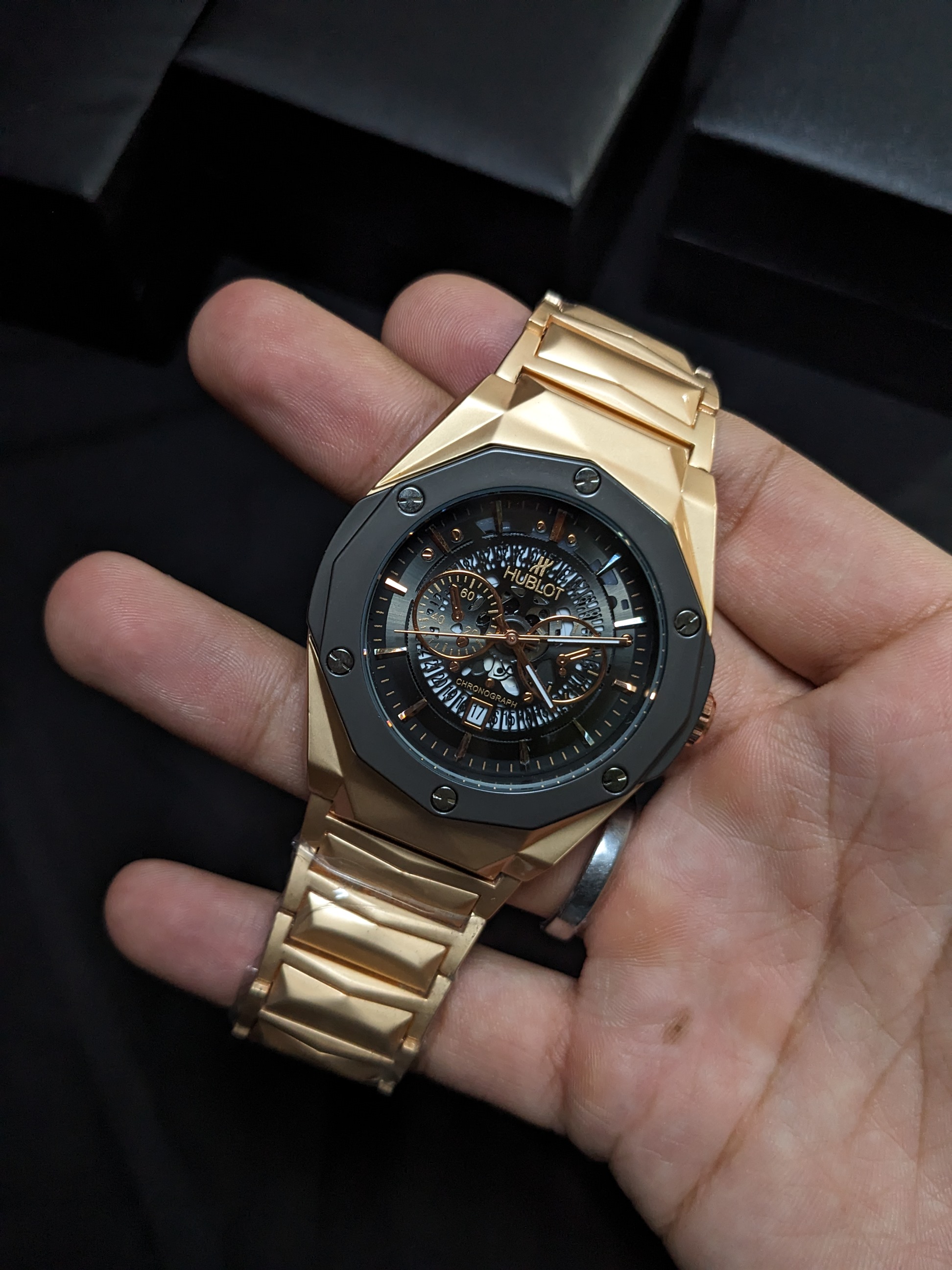Hublot Diamond Cut Skelton (Gold)
