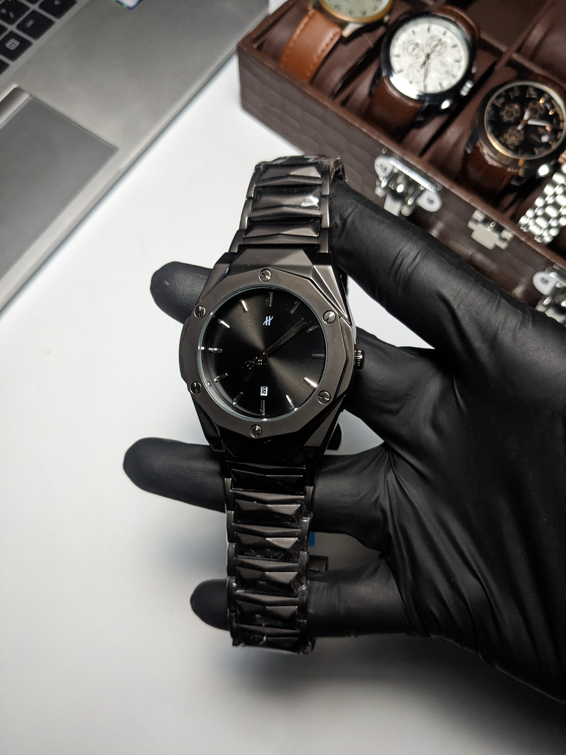 Hublot Diamond Cut Simple (Dark grey) 