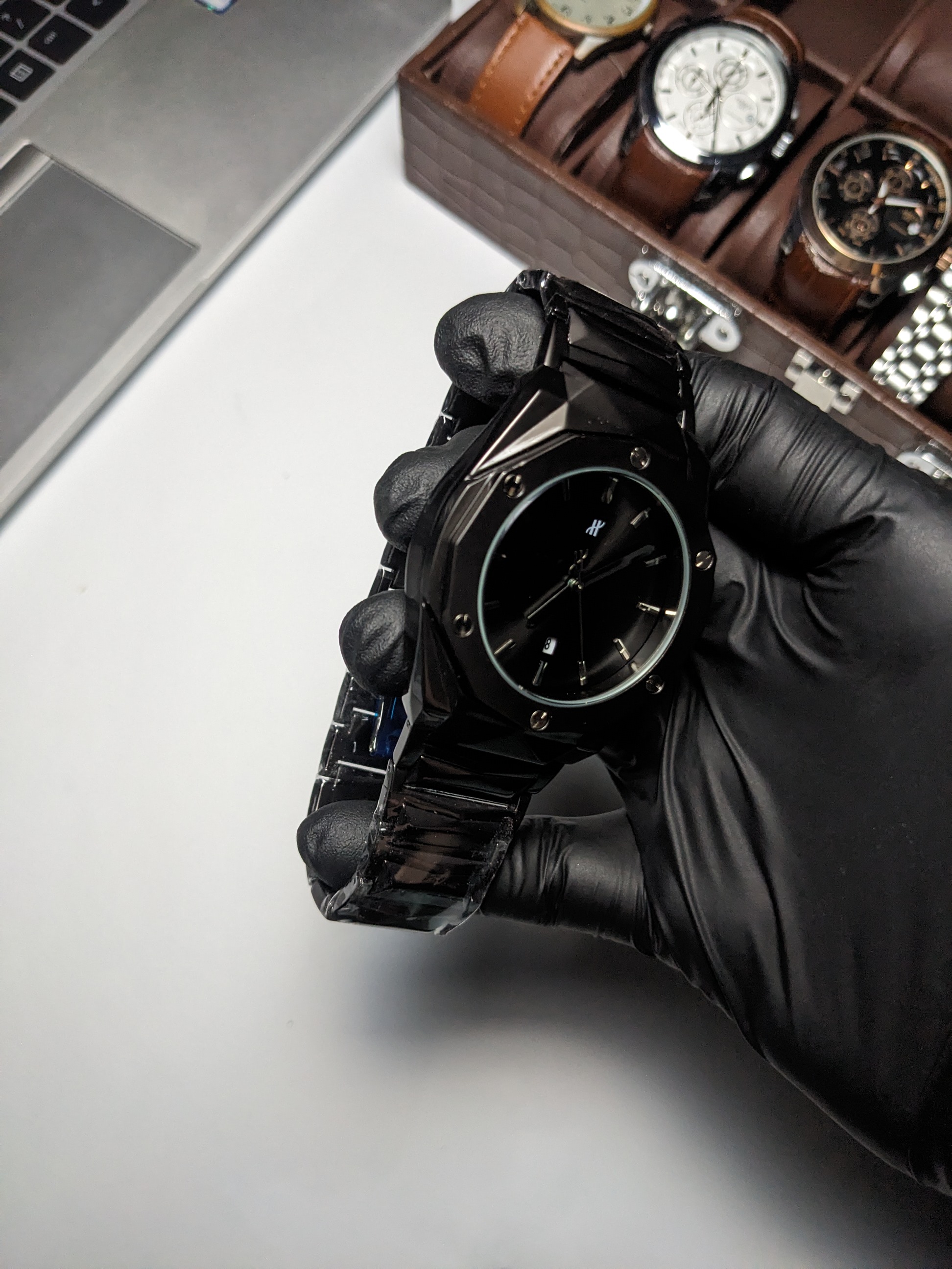 Hublot Diamond Cut Simple (Dark grey) 