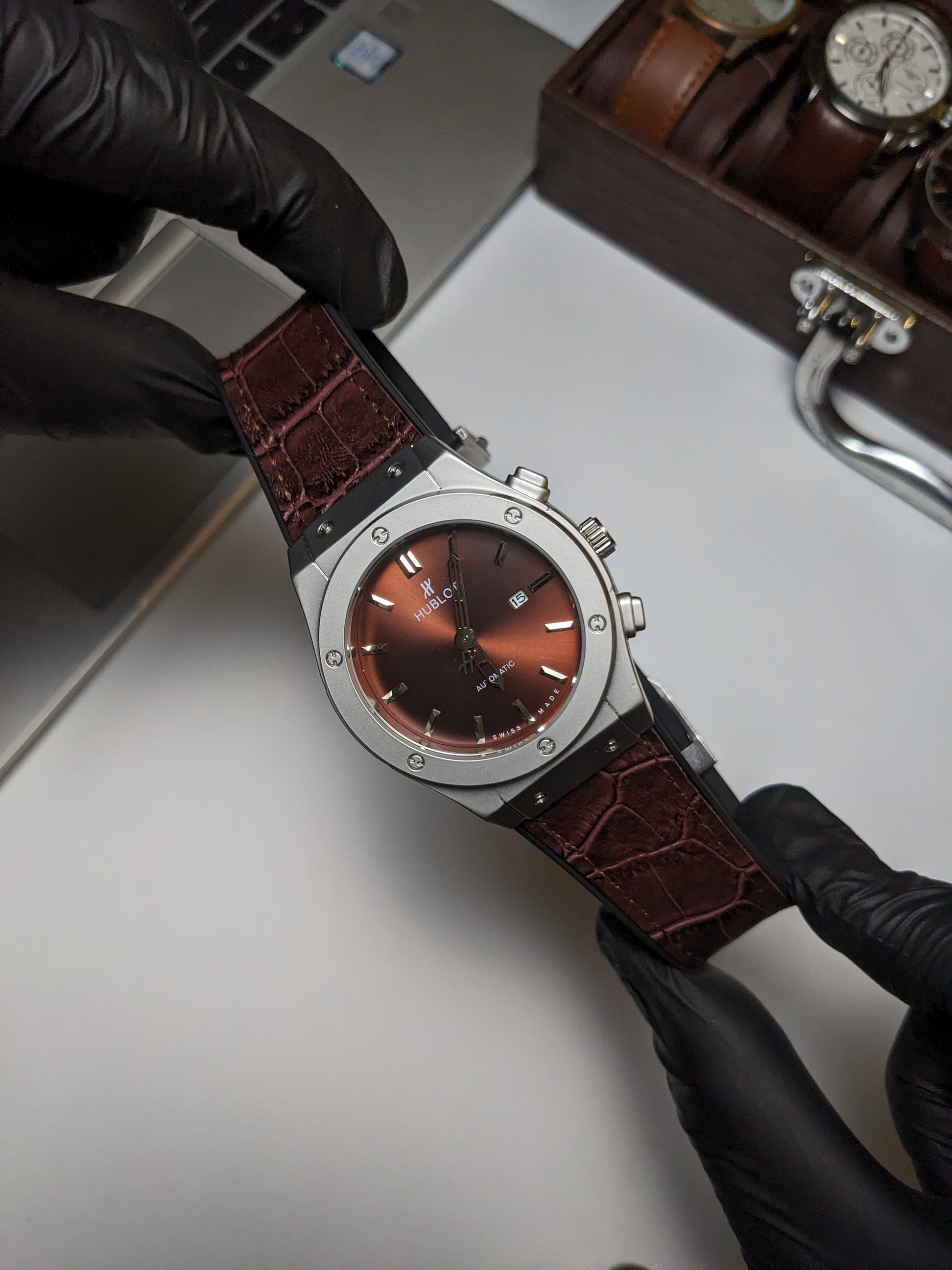 Hublot Leather strap (Brown)