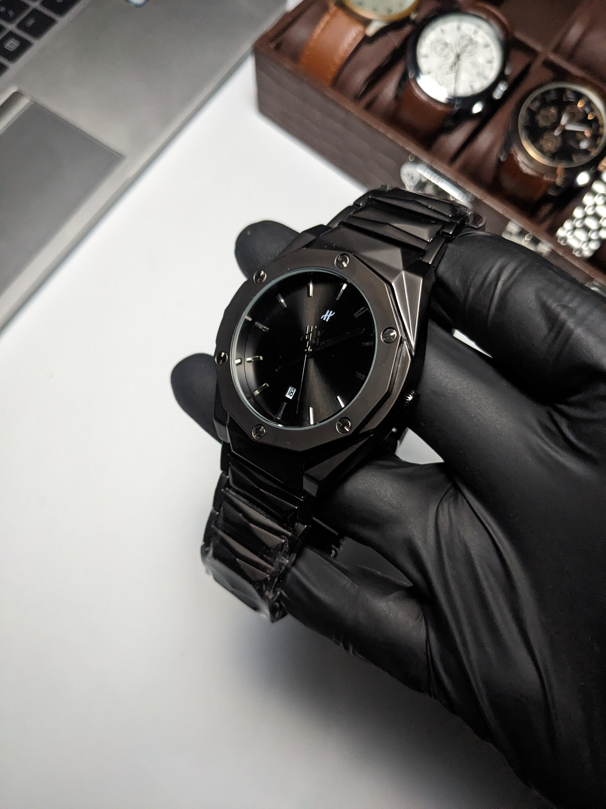 Hublot Diamond Cut Simple (Dark grey) 
