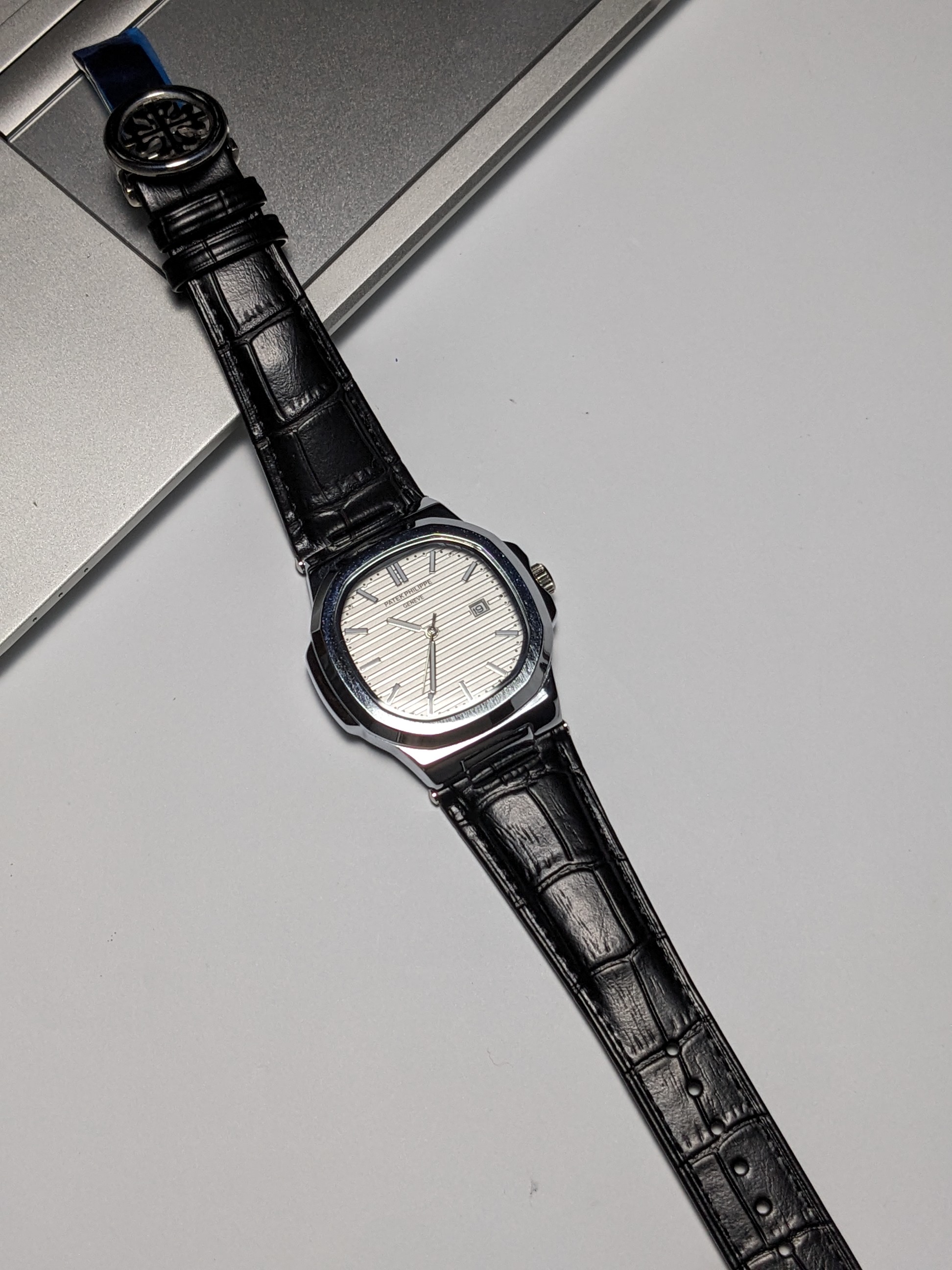 PP Nautilus Black Leather strap (Silver)