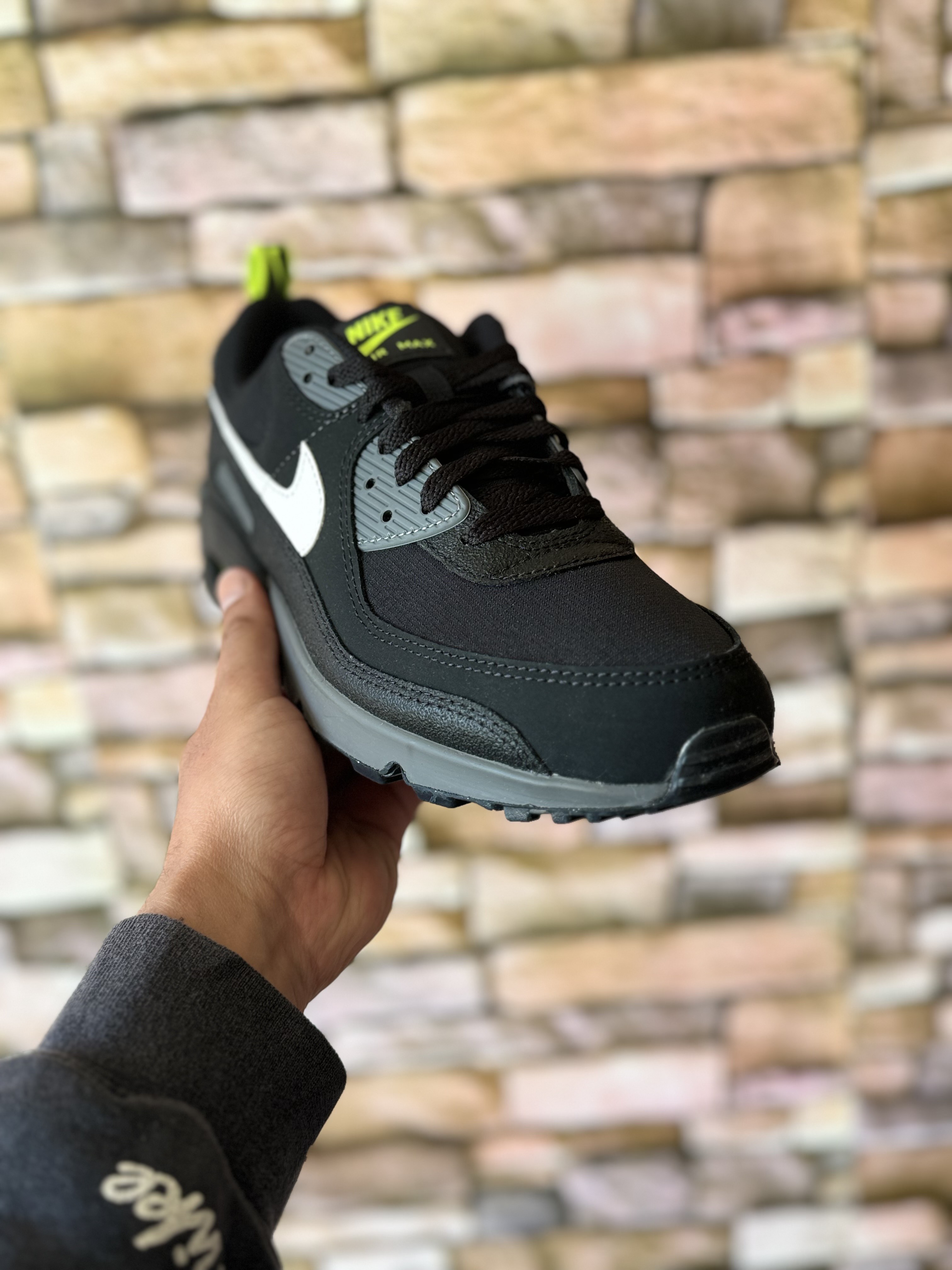 Nike Air Max 90 Black Neon 