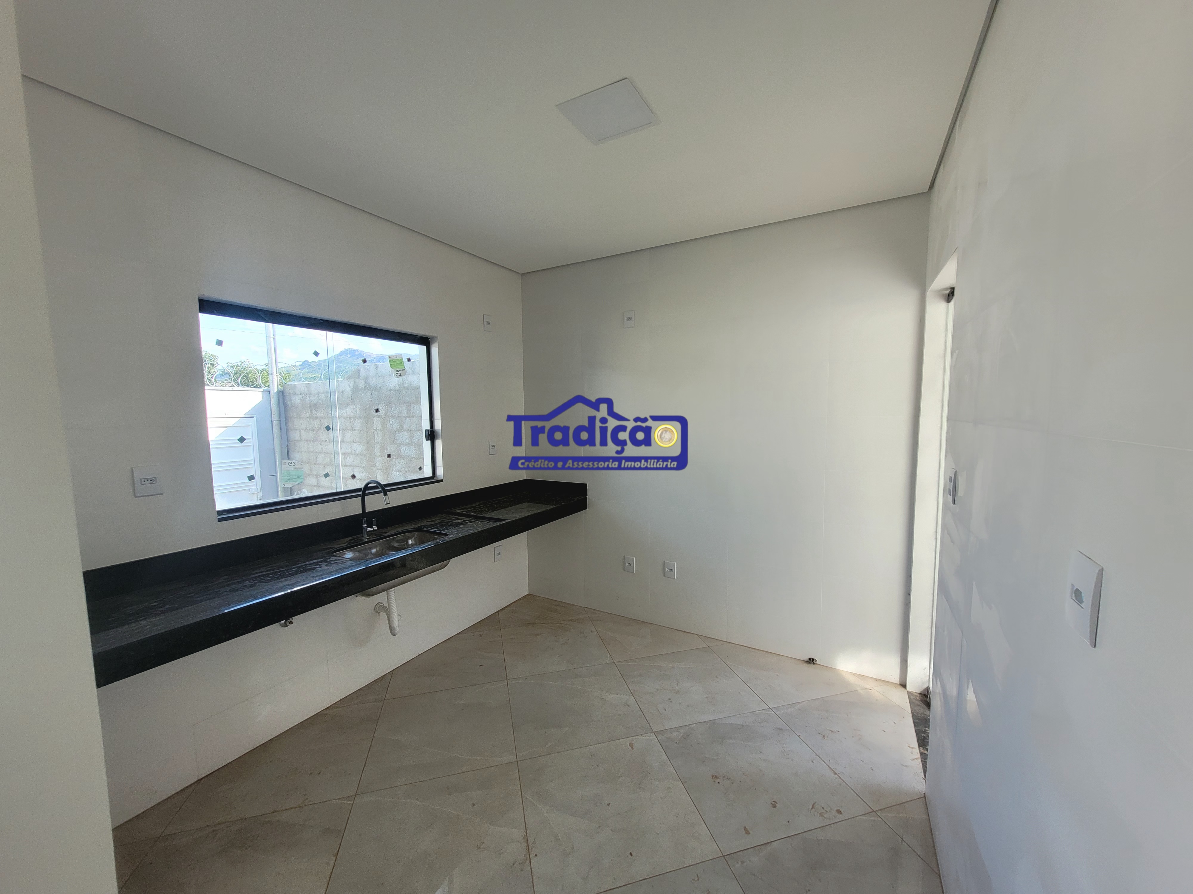 Casa à venda no Bairro Jardim Vila Rica em São Joaquim de Bicas