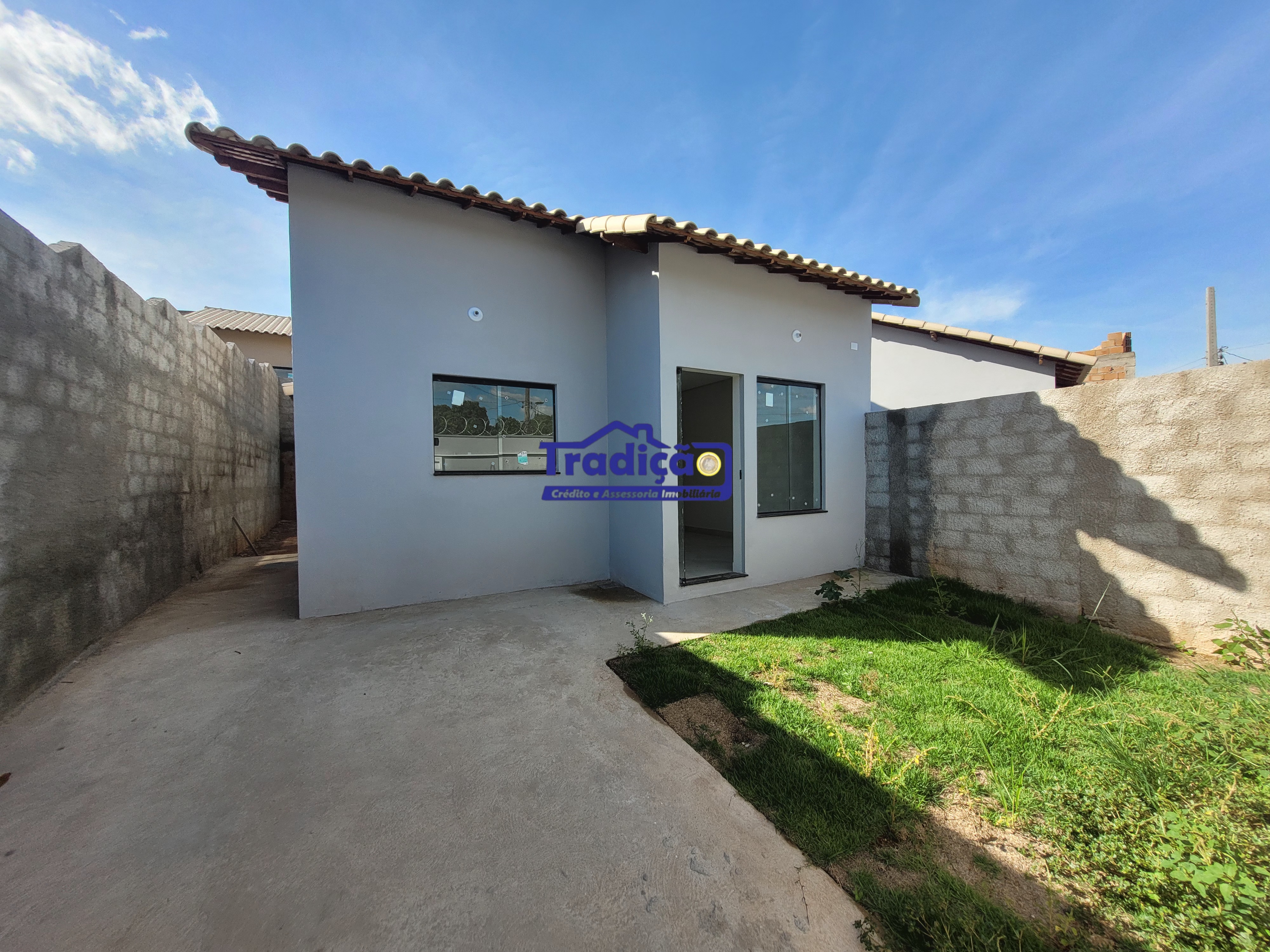 Casa à venda no Bairro Jardim Vila Rica em São Joaquim de Bicas