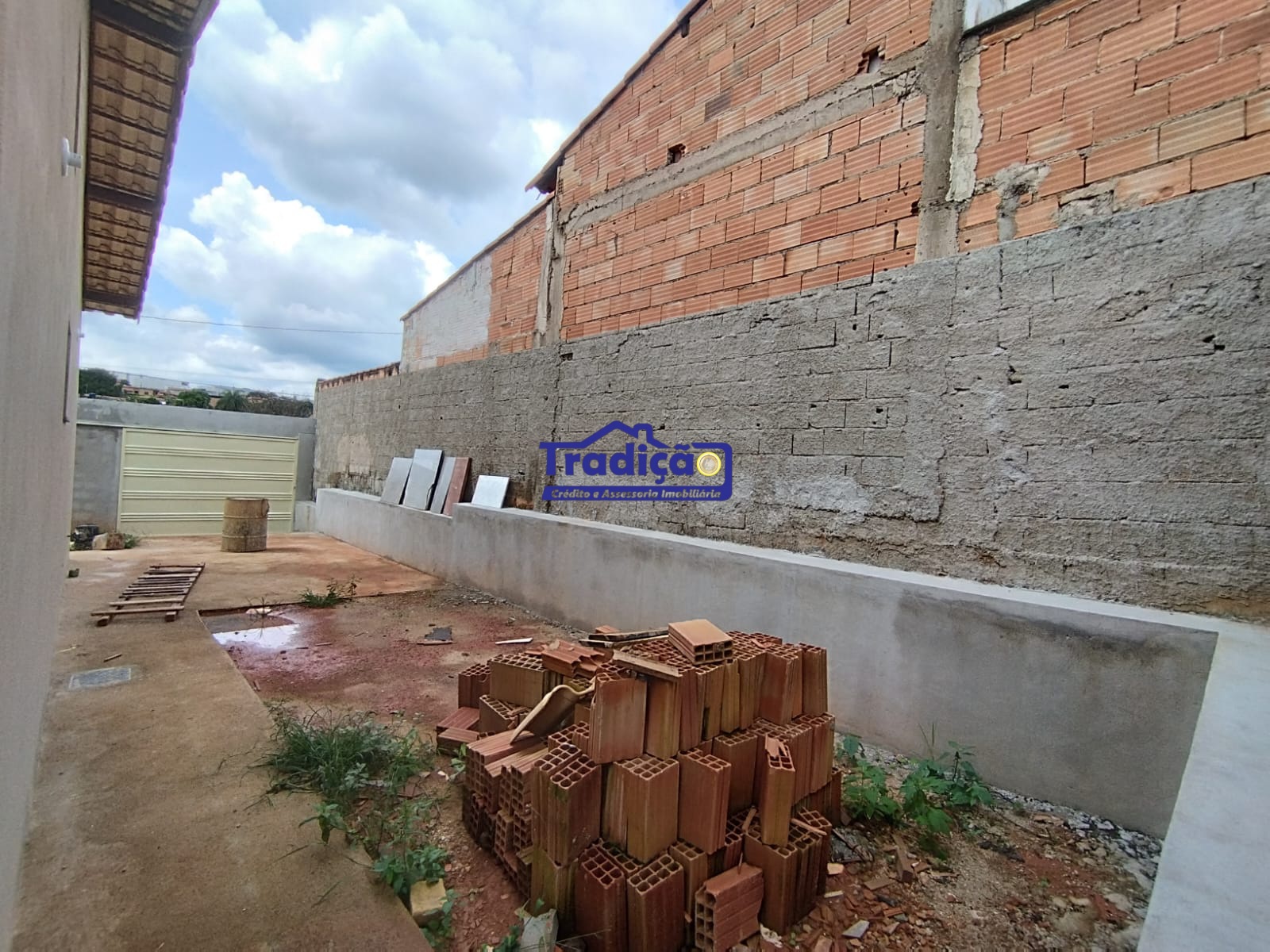 Casa à venda no Bairro Estancia Paraopeba - São Joaquim de Bicas