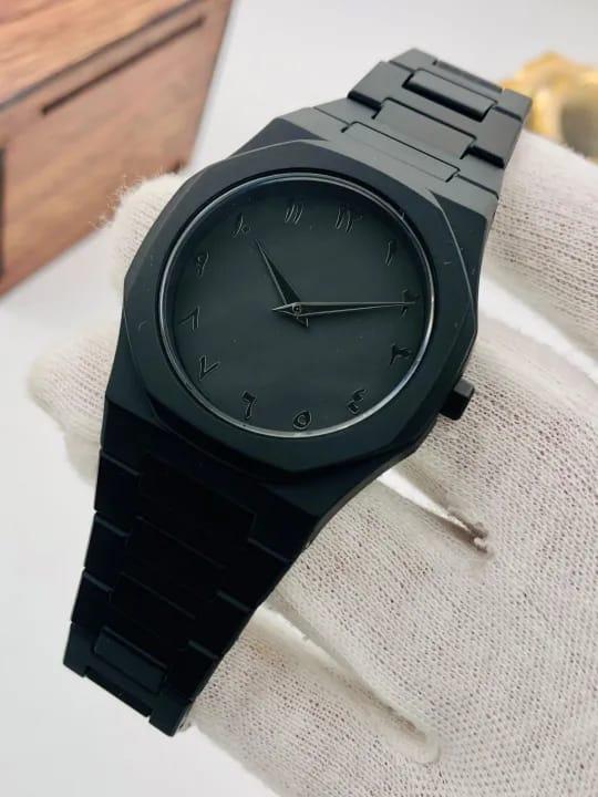 Men's carbon fibre quartz watch