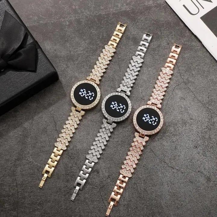 Women's battery operated, water resisted watch