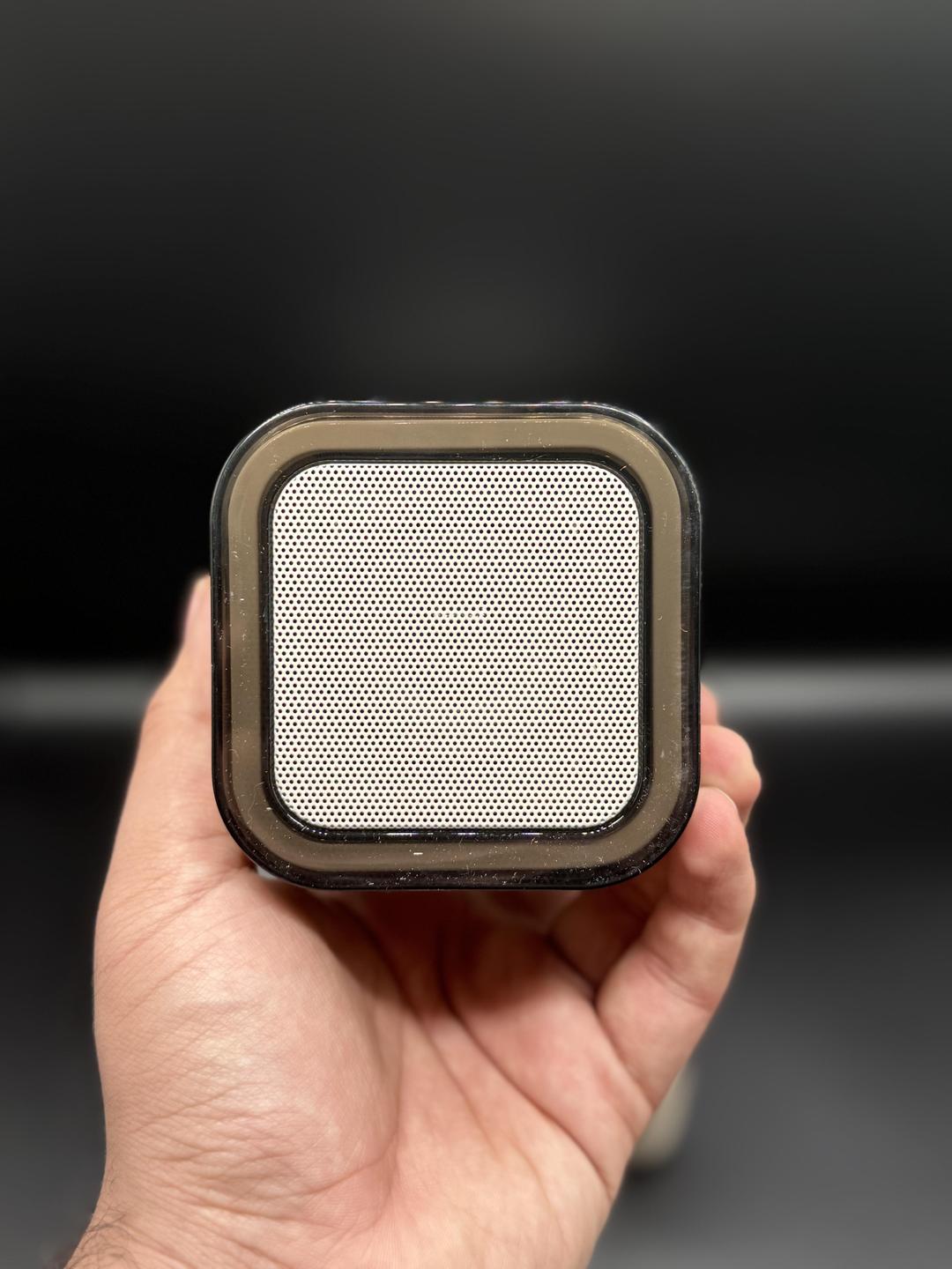 K12 Karaoke speaker with microphone