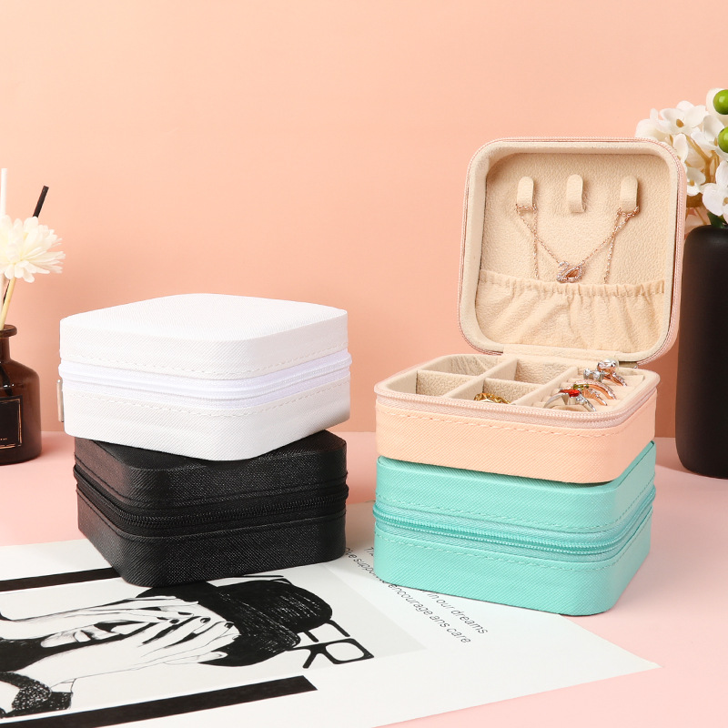 Portable mini square jewelry box