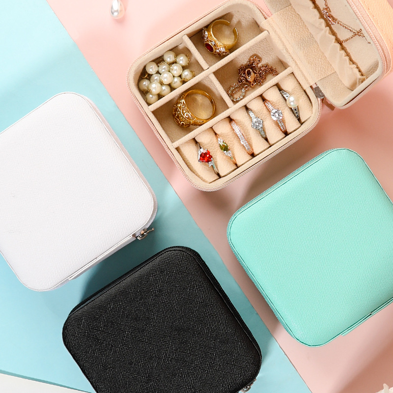 Portable mini square jewelry box