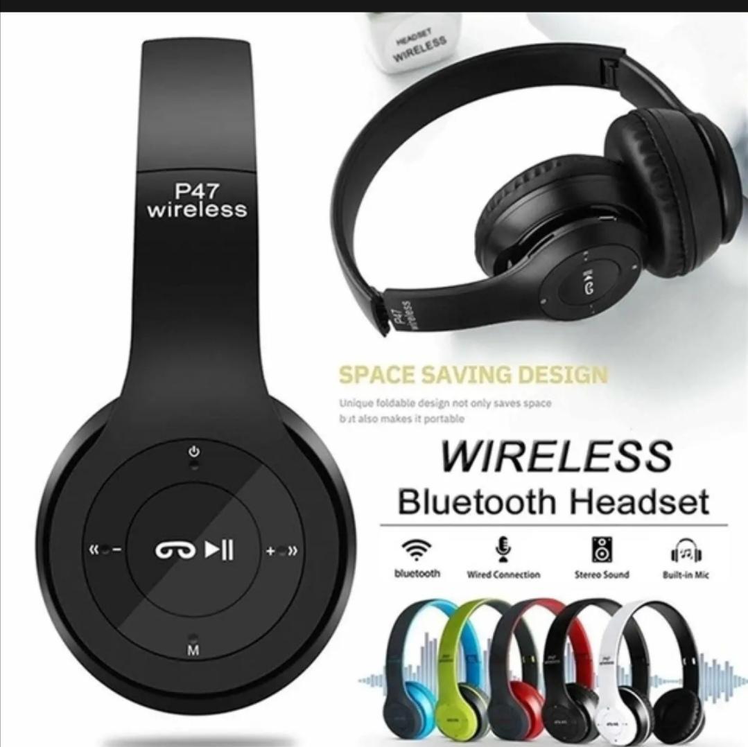 Black wireless headphones with voice cancellation
