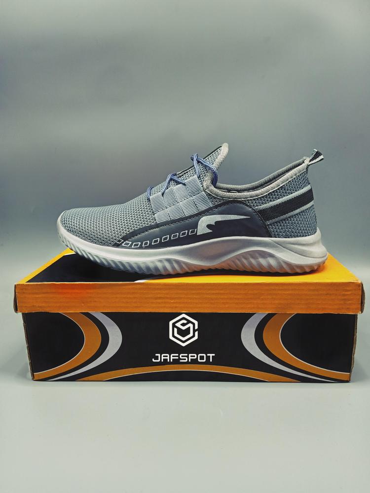 Men's mesh and pu leather sneakers