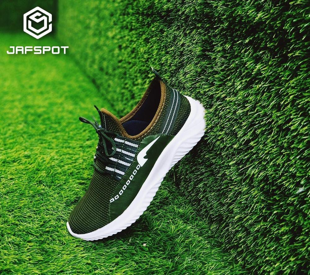 Men's mesh and pu leather sneakers
