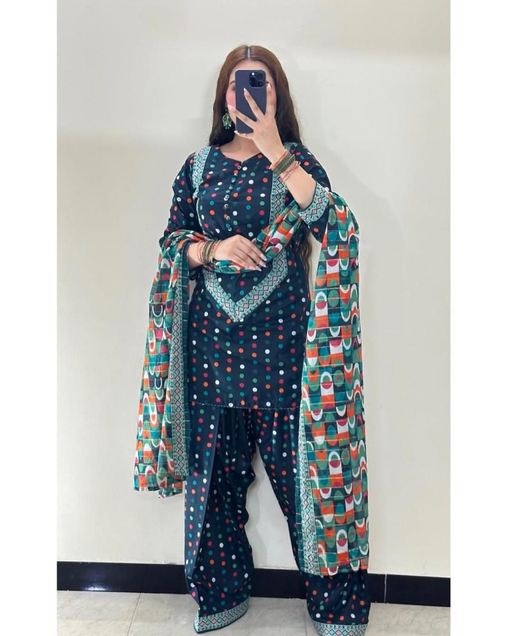 FABRIC 3PC Lawn with Voile Lawn Dupatta
