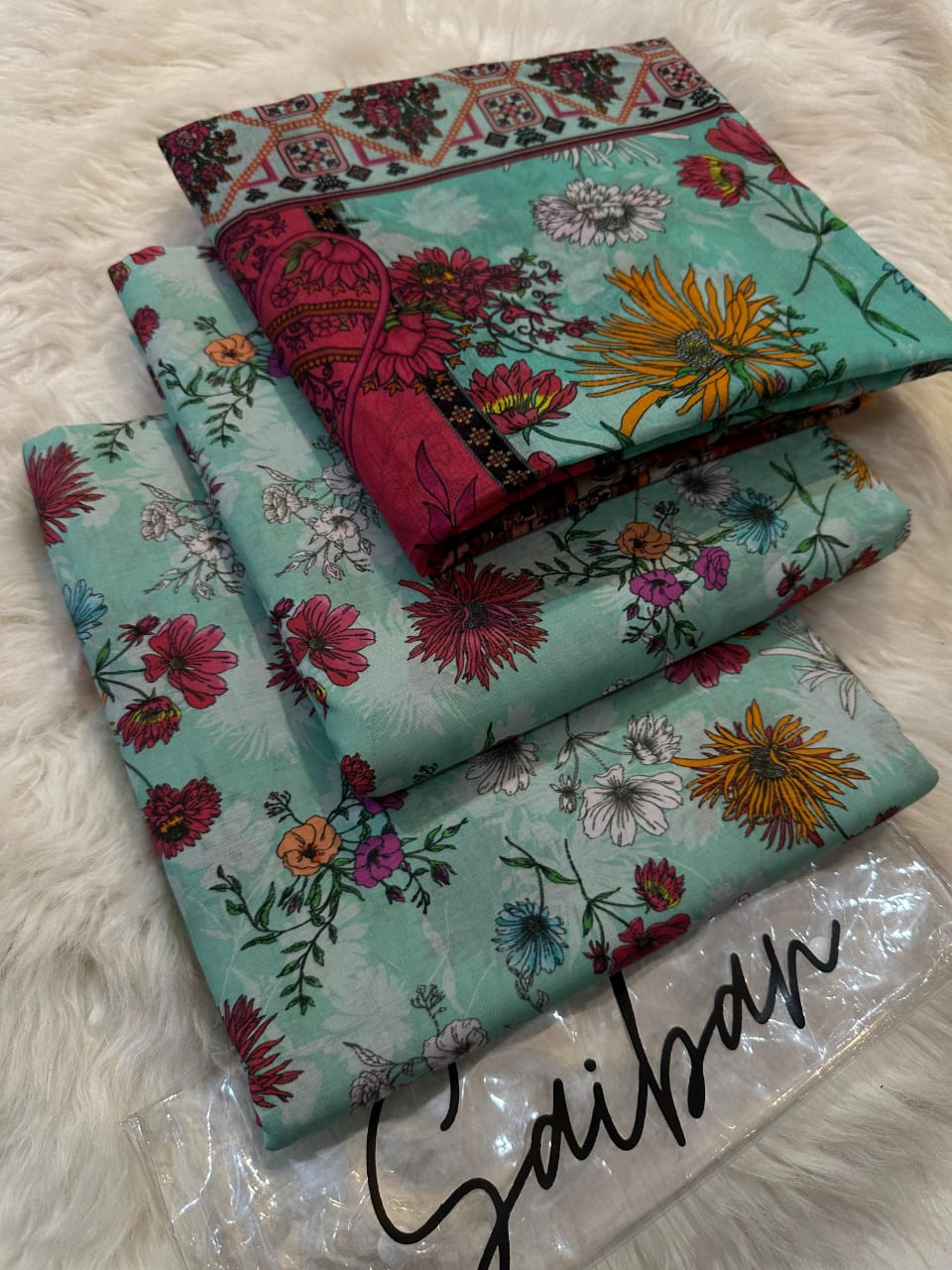 3pc lawn unstitched with lawn voil dubbatta