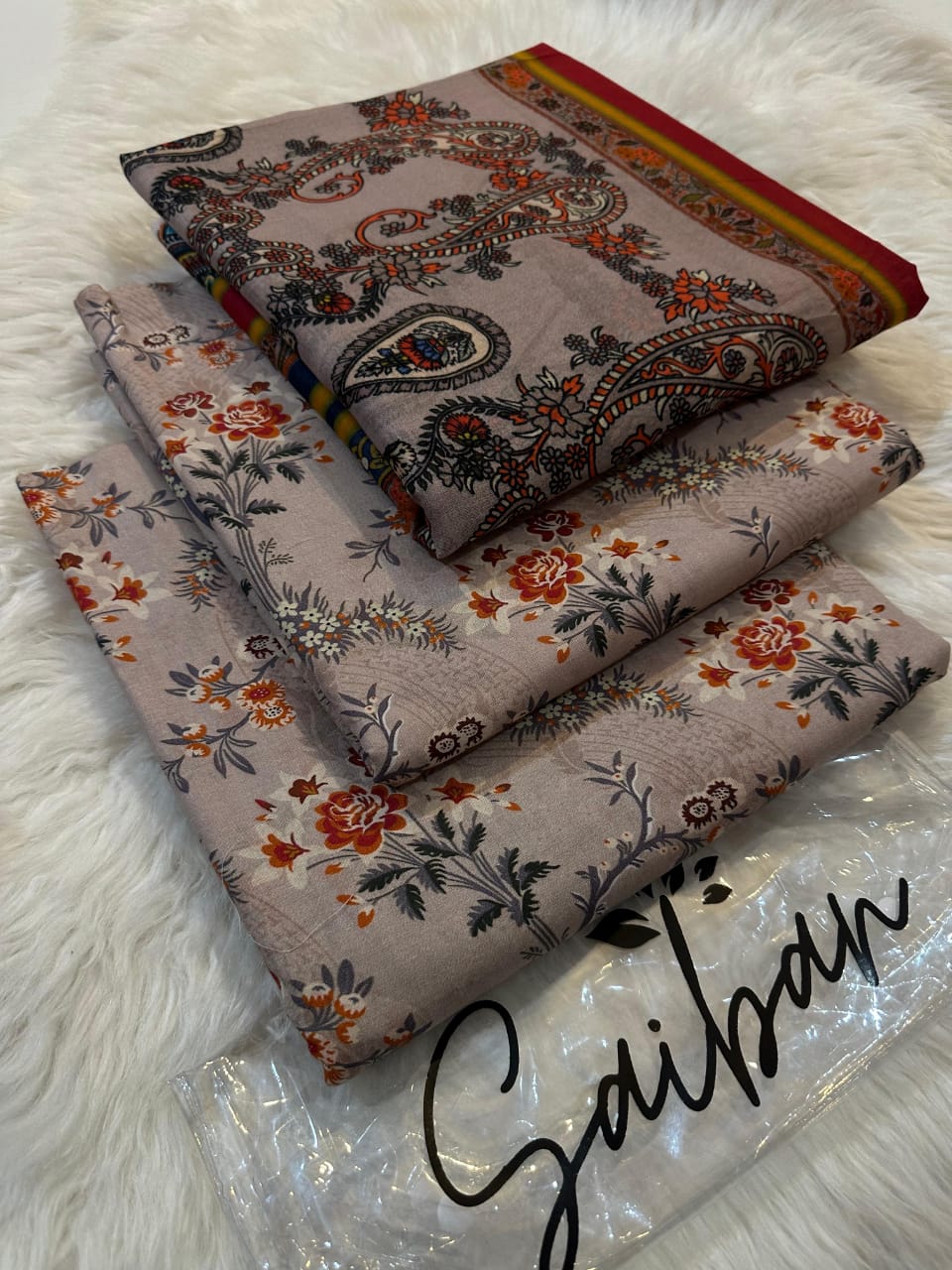 3pc lawn unstitched with lawn voil dubbatta