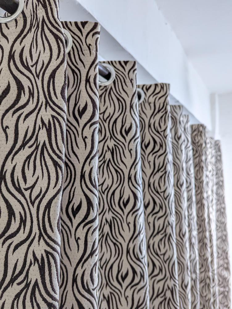 1 Pc Velvet Jacquard Curtain