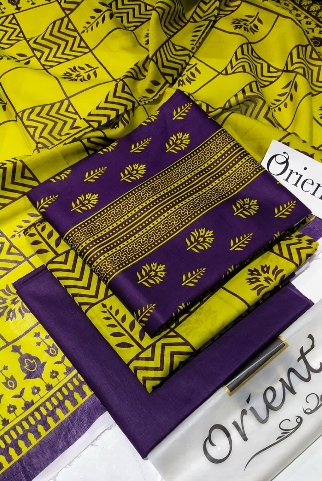 3pc Unstitched Lawn 