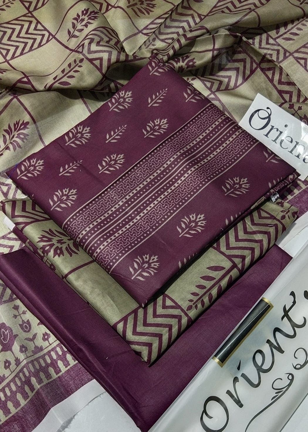 3pc Unstitched Lawn 