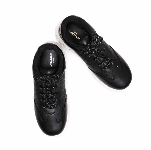 Black Casual Sneaker