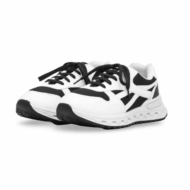 White Casual Sneaker