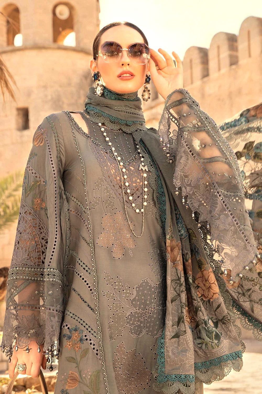 3pc Lawn Embroidered with chicken Kari 