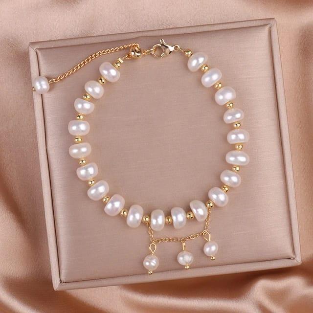 Elegant Pearl Bracelet
