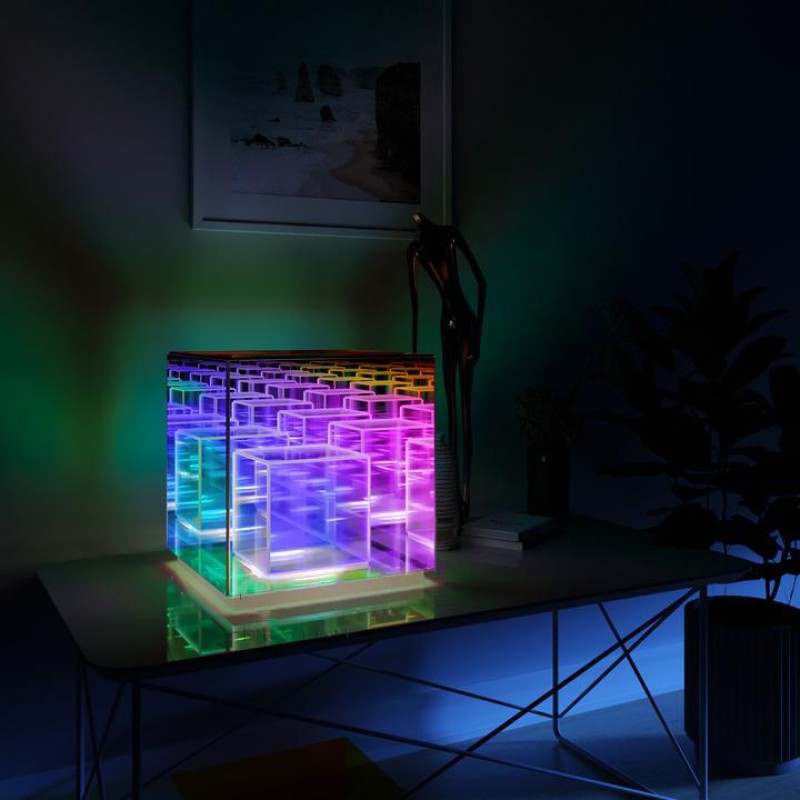 Cubic Infinity Lamp