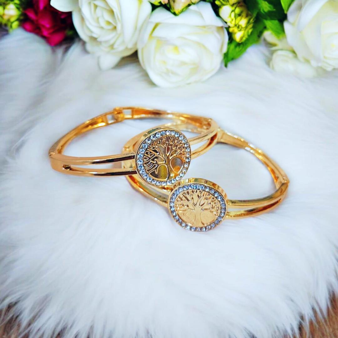 Elegant Tree of Life Bracelet