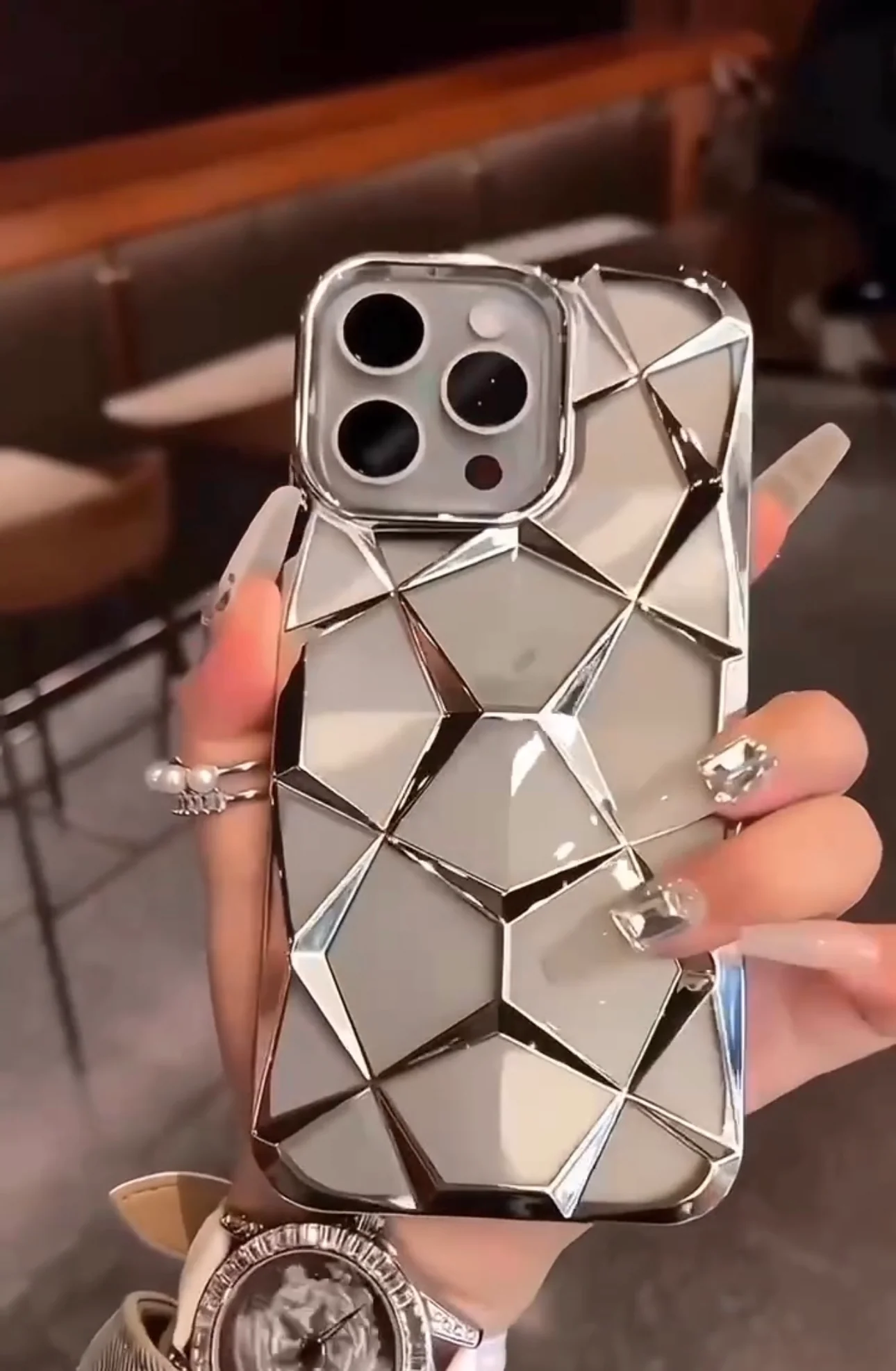  Diamond PatternCase – Premium Quality for Your Phone