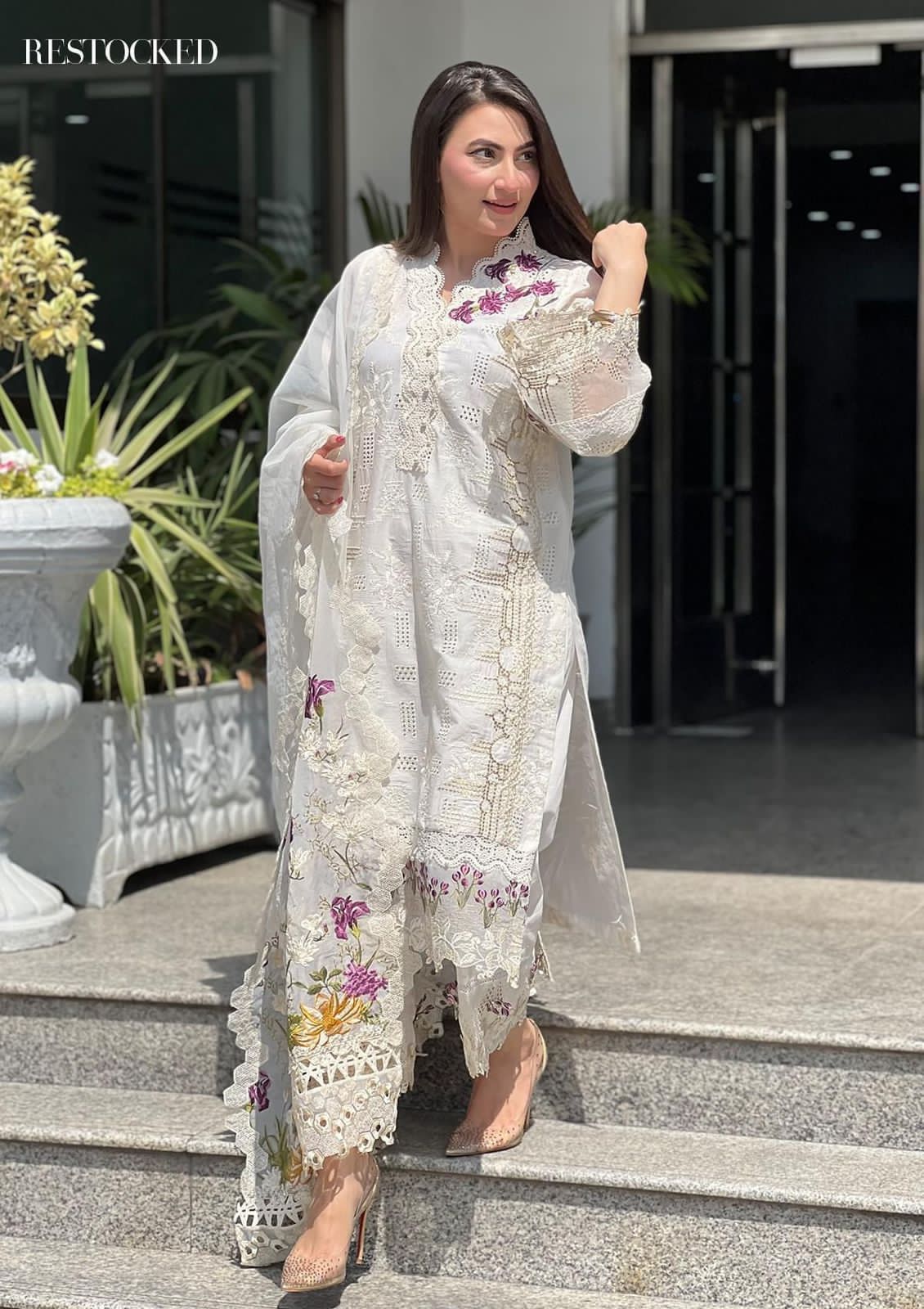 ELAF PREMIUM LUXURY LAWN COLLECTION 2025 ARTICLE