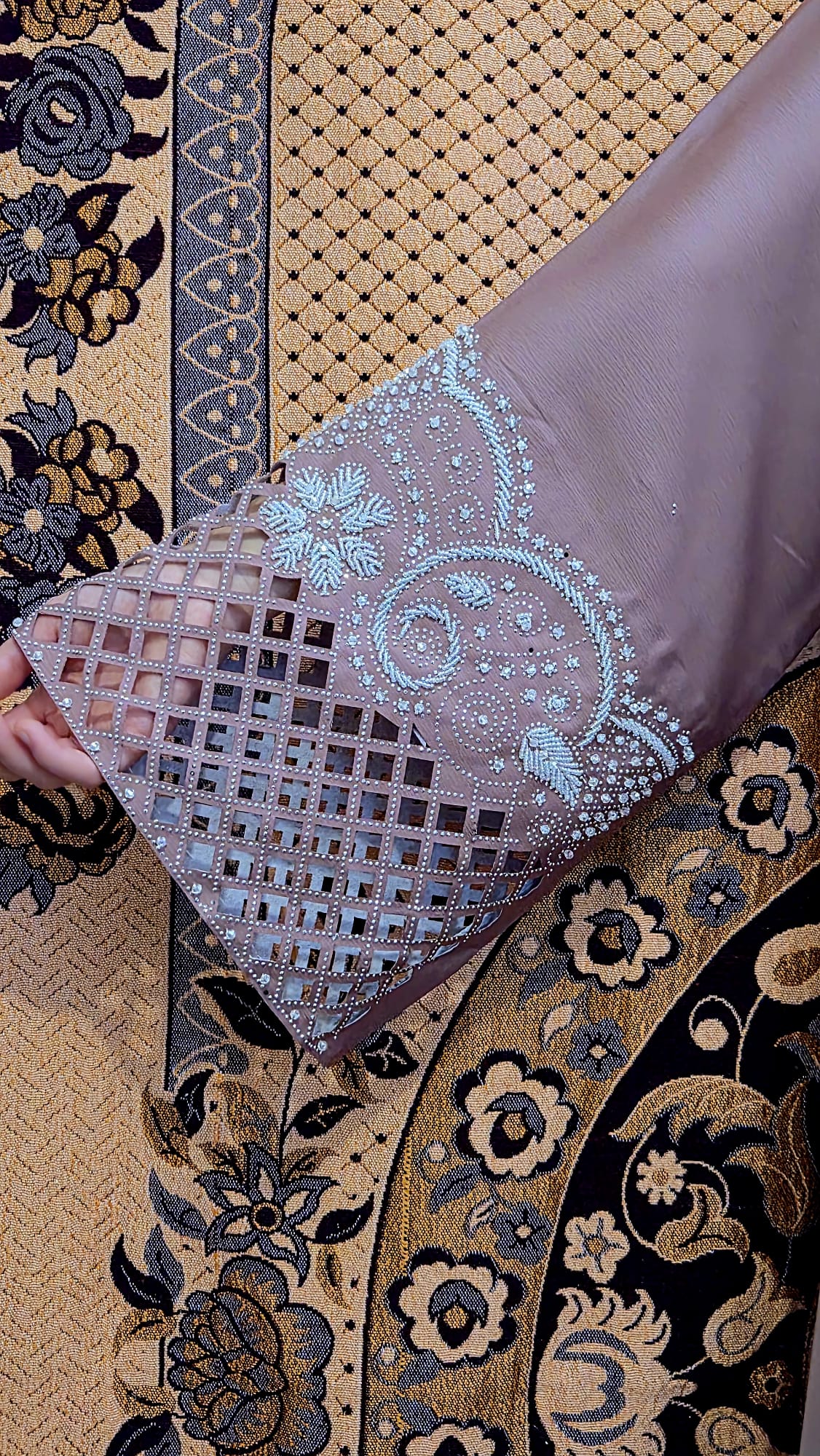 Baby Pink Embroidered Abaya