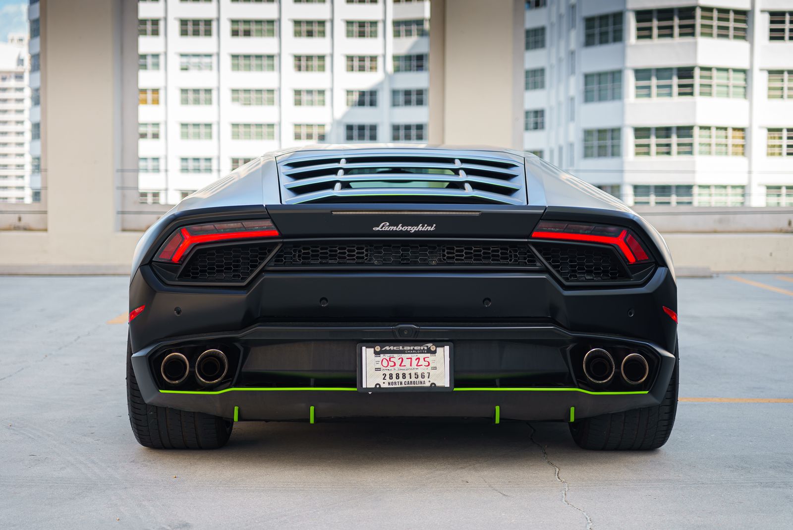 LAMBORGHINI Huracan