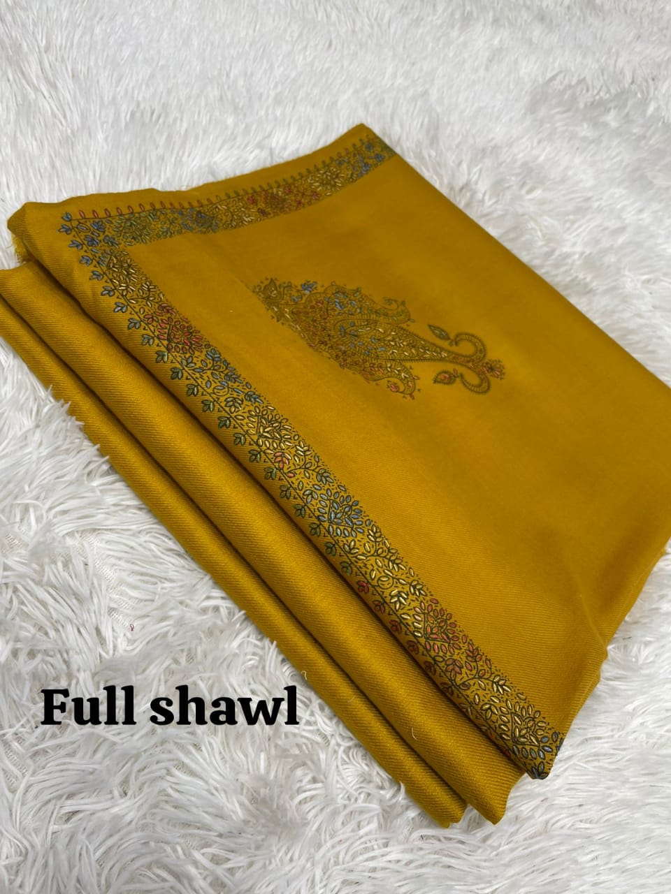 Hand Embroidery PASHMINA 3pcs with full shawl.