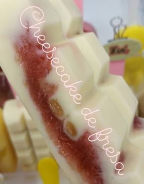 Paleta de Cheesecake de Fresa