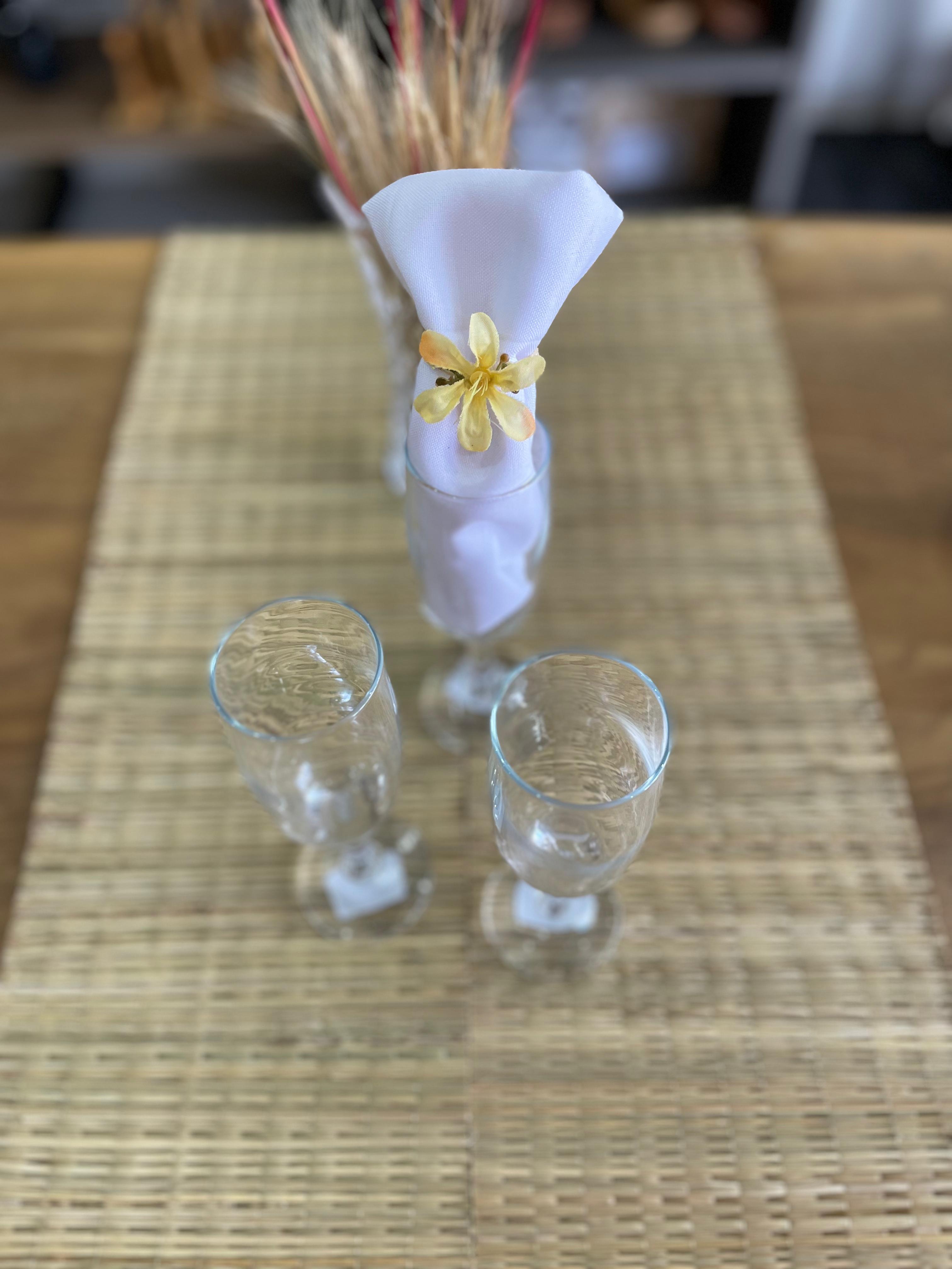 Taças de champanhe elegantes