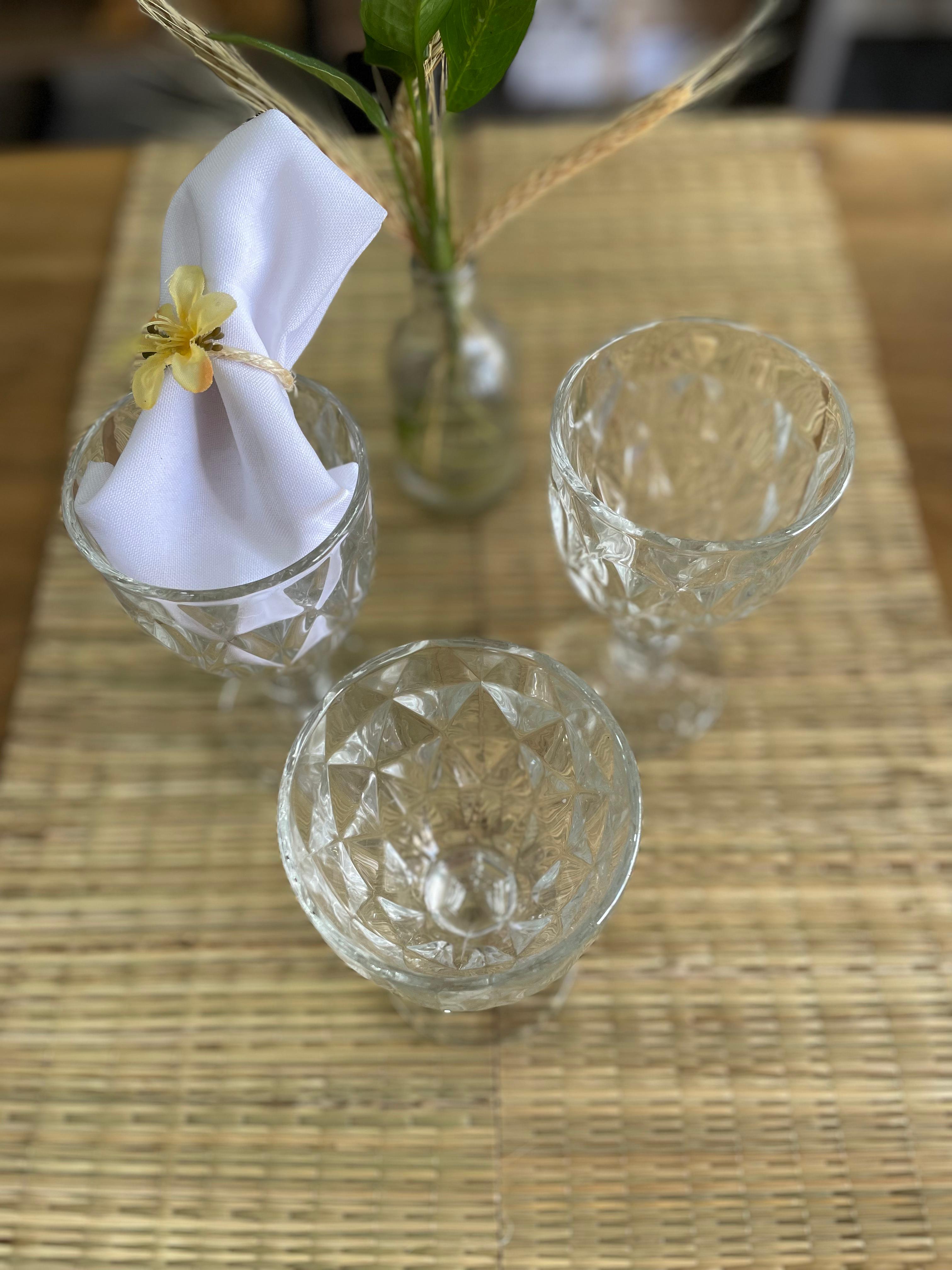 Conjunto de copos de cristal