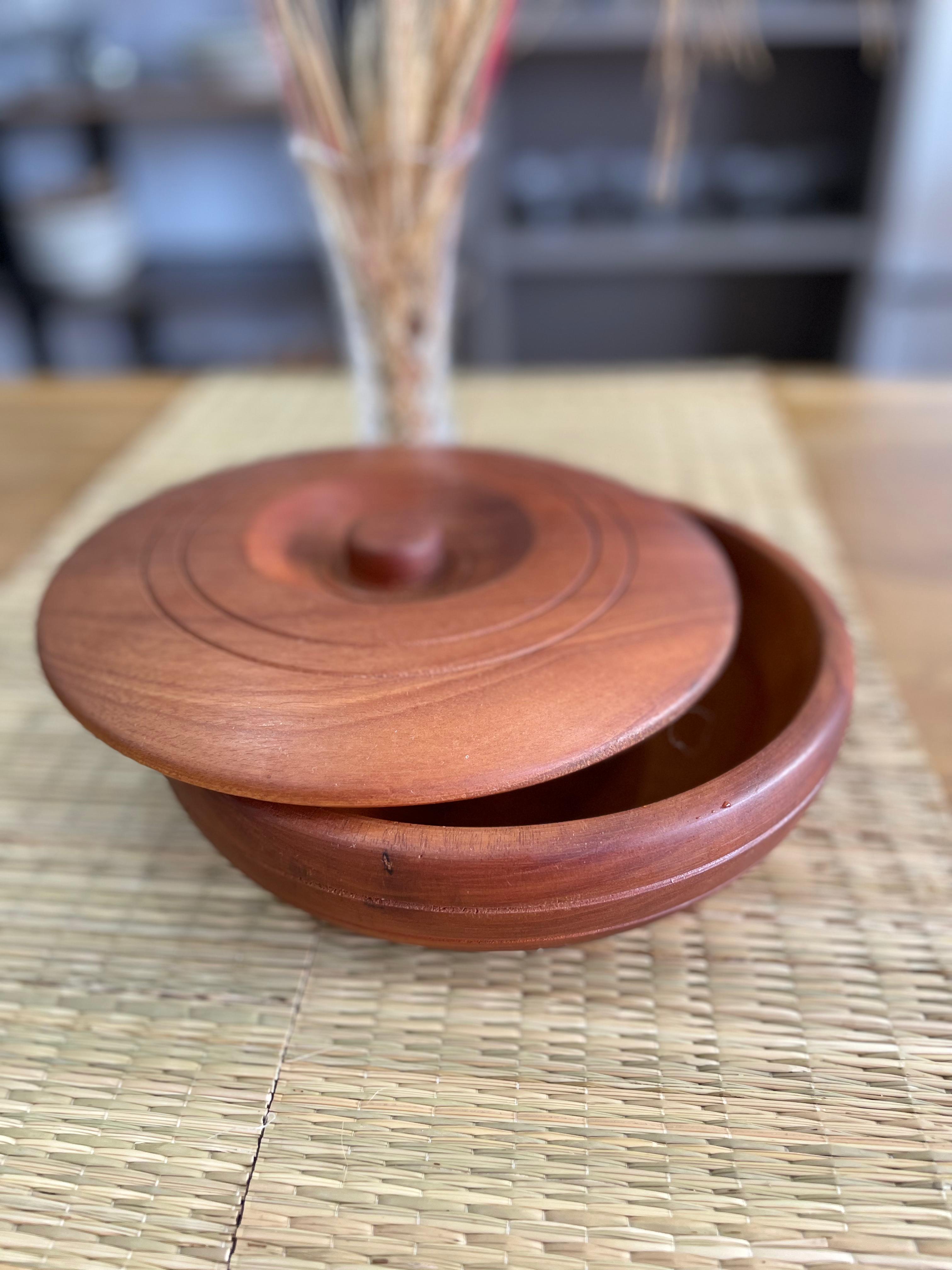 Conjunto de tigelas de salada de madeira
